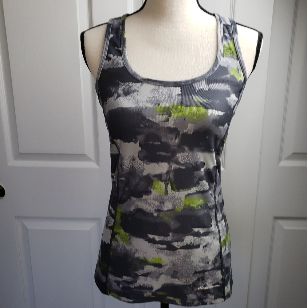 Eddie Bauer size M athletic top